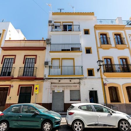 Holi-Rent Pureza Apartment Seville Luaran gambar