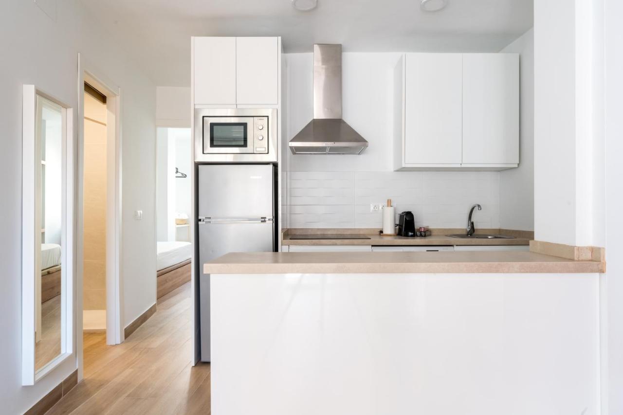 Holi-Rent Pureza Apartment Seville Luaran gambar